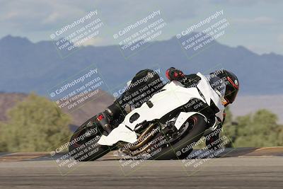 media/Nov-16-2025-Race Pace (Sun) [[8c5fa54630]]/Non Verified Riders (1st 20 Minutes)/7-Turn 9 Entry (210pm)/